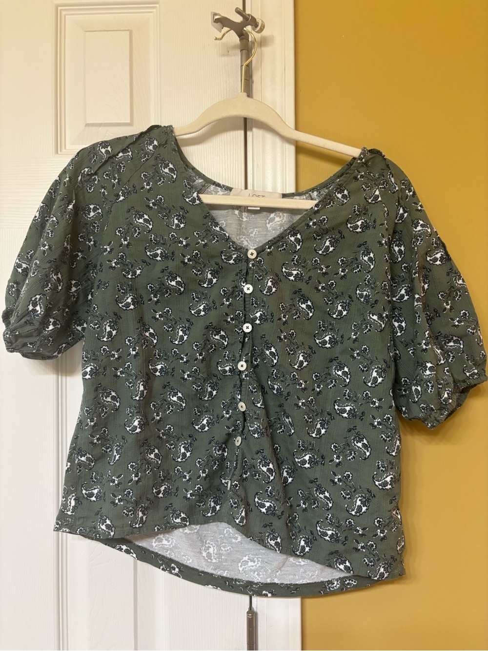 LOFT Olive Green Floral Button-Front Blouse